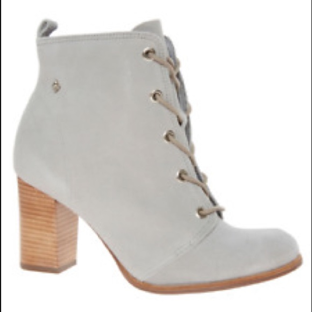 Cravo Canela 6.5 Suede ankle booties wooden heel boots no laces RRP $310